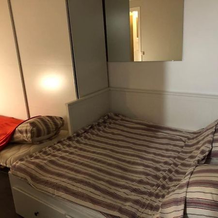 Beau Appartement,Proche De Metro Párizs Kültér fotó