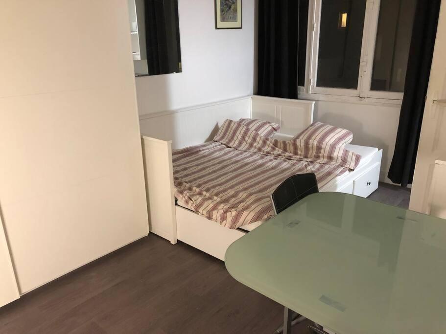 Beau Appartement,Proche De Metro Párizs Kültér fotó