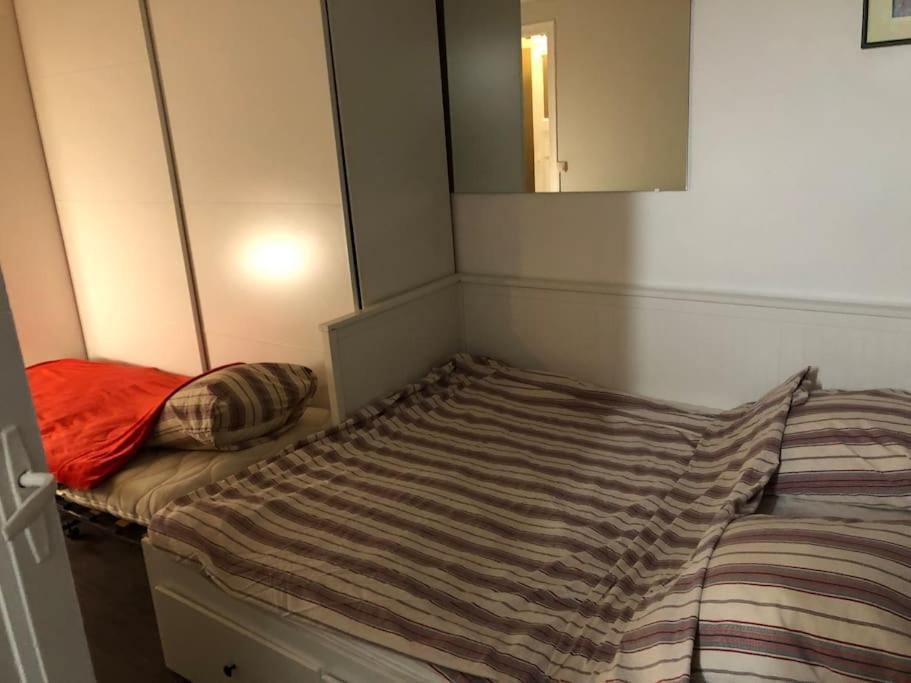 Beau Appartement,Proche De Metro Párizs Kültér fotó