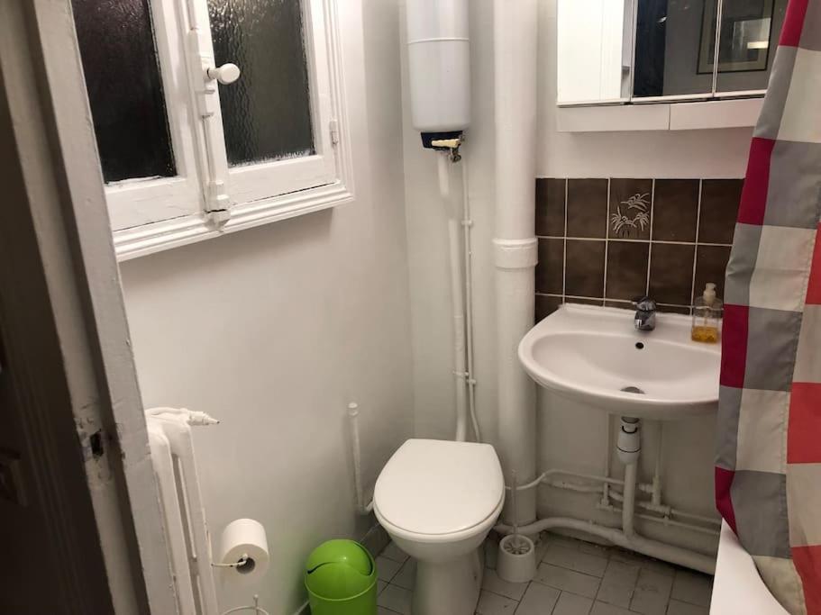 Beau Appartement,Proche De Metro Párizs Kültér fotó